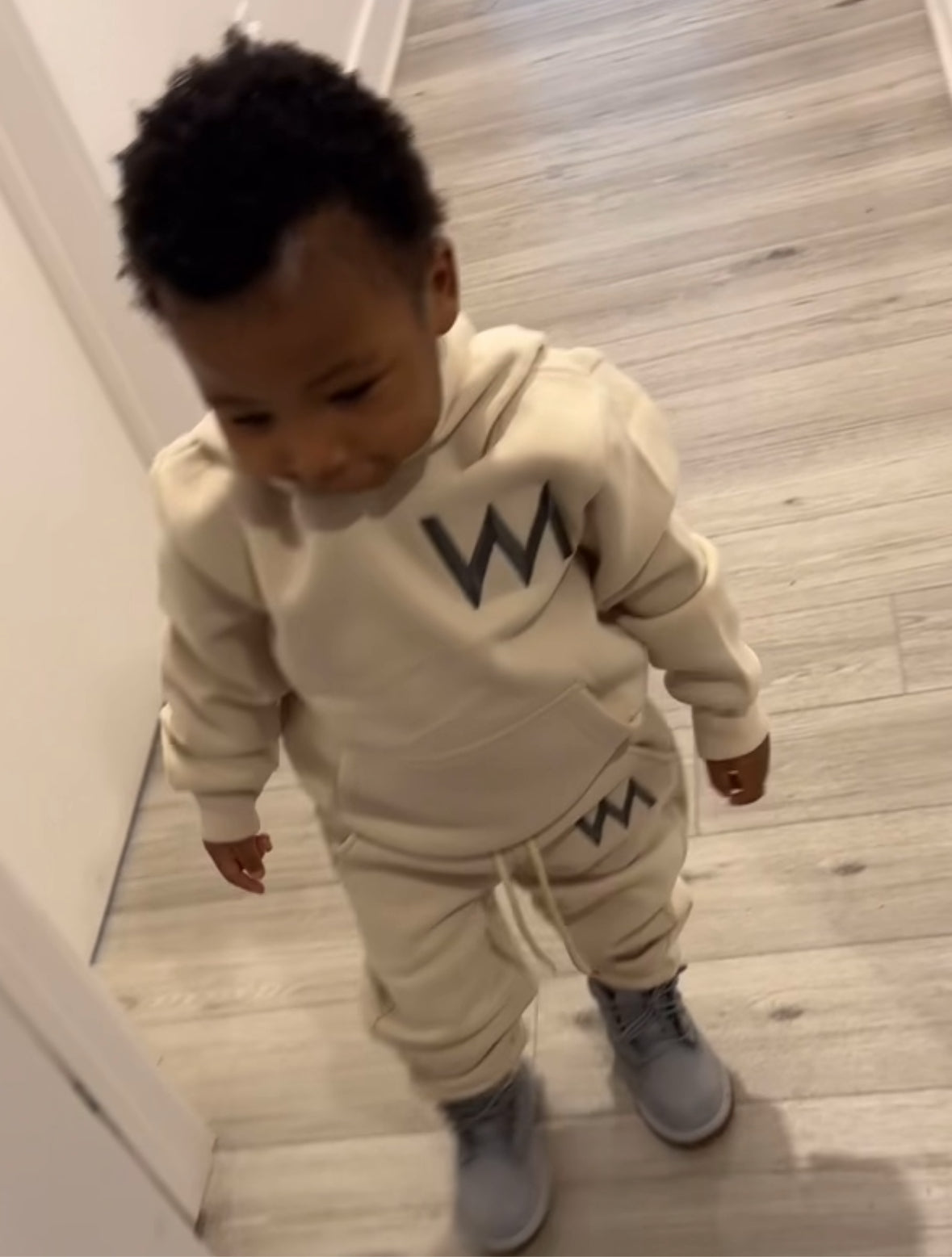 WM Logo Kids Sweatsuit – Legacy Collection