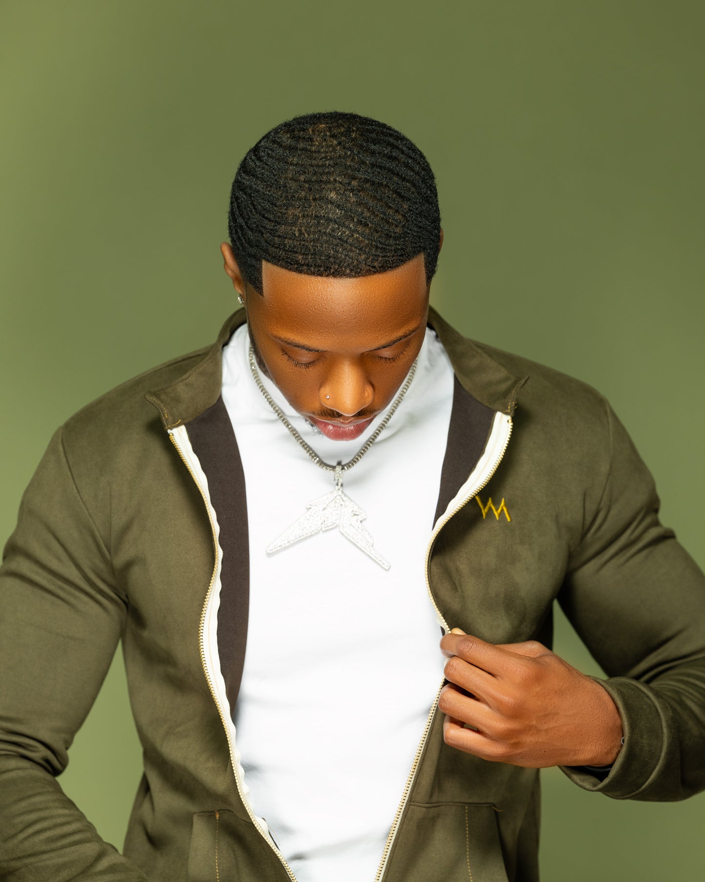 MEN'S TRACK JACKET - OLIVE