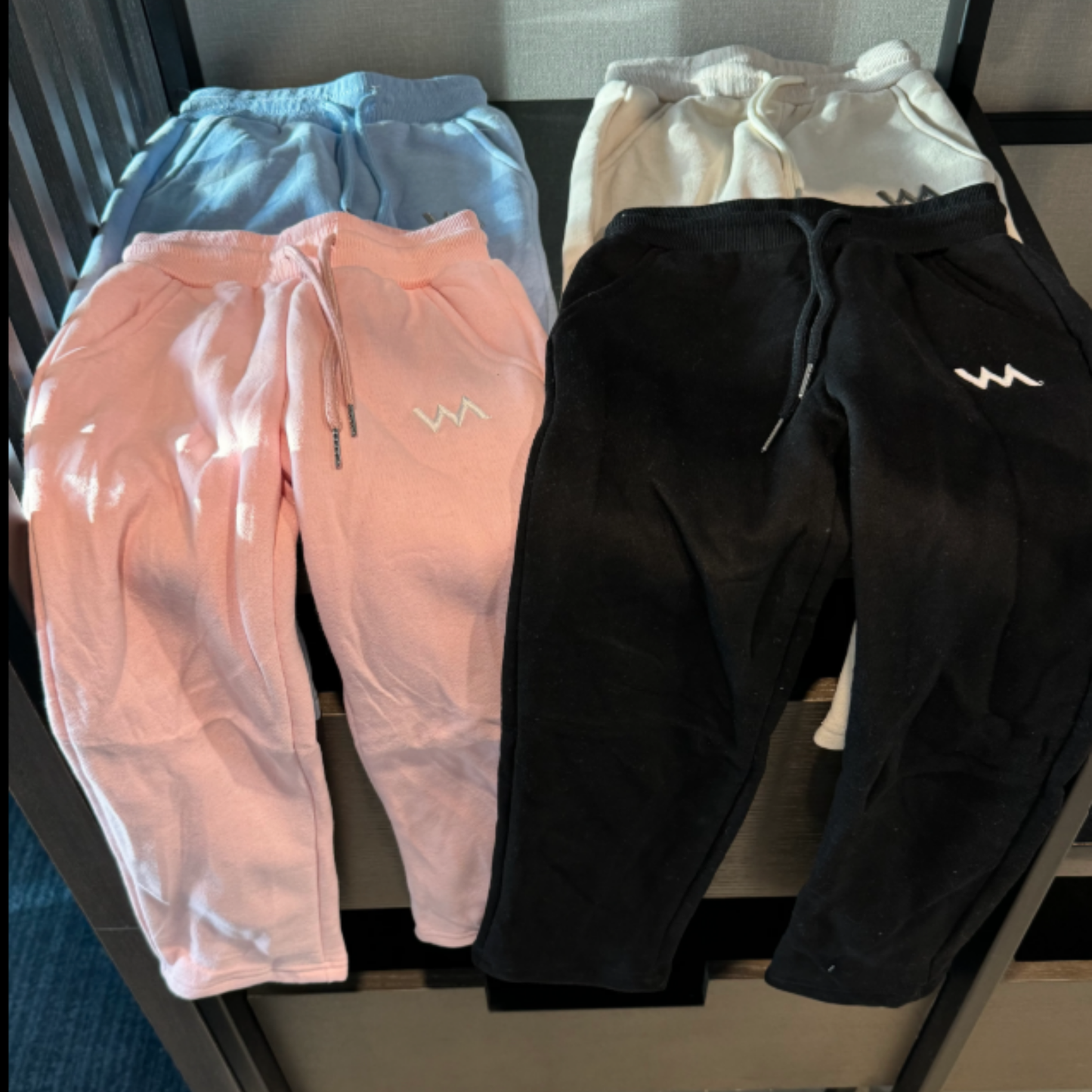 WM Logo Kids Sweatsuit – Legacy Collection