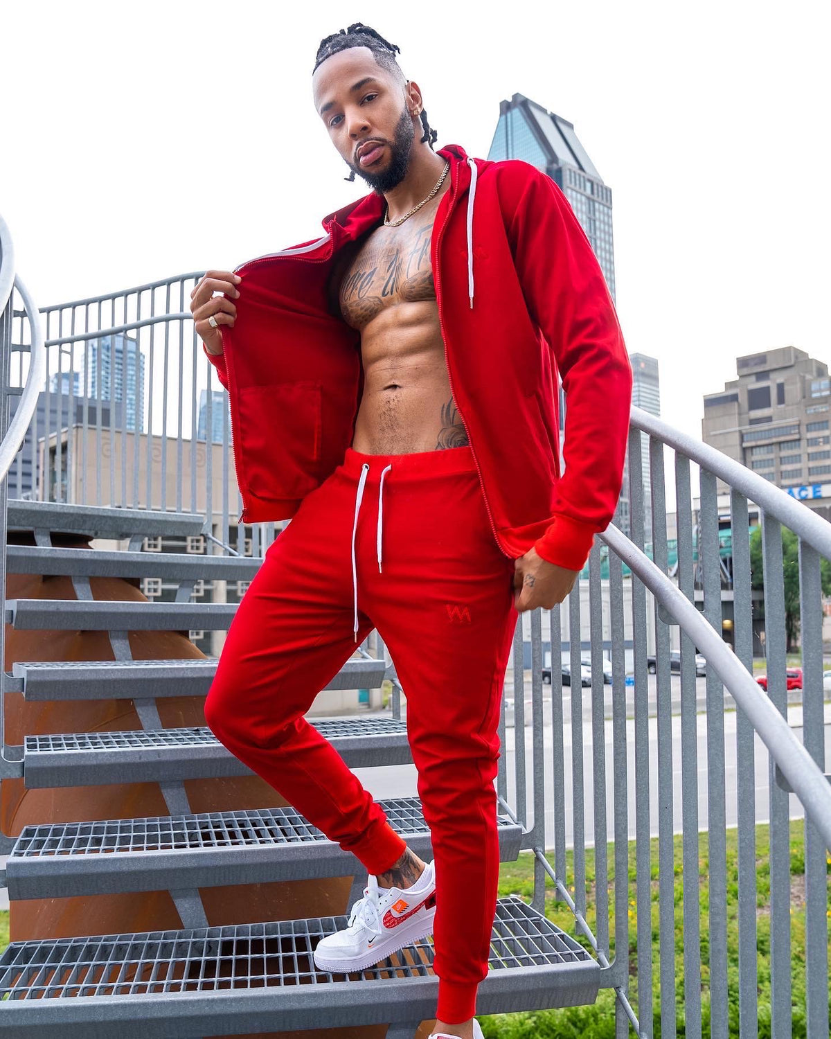 HOODED JACKETS MEN - RED