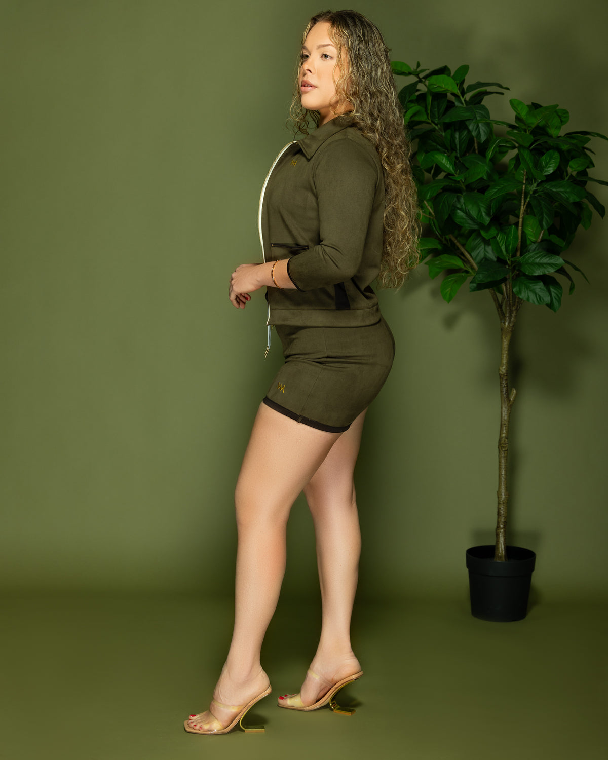WOMEN'S CROPPED JACKET - OLIVE