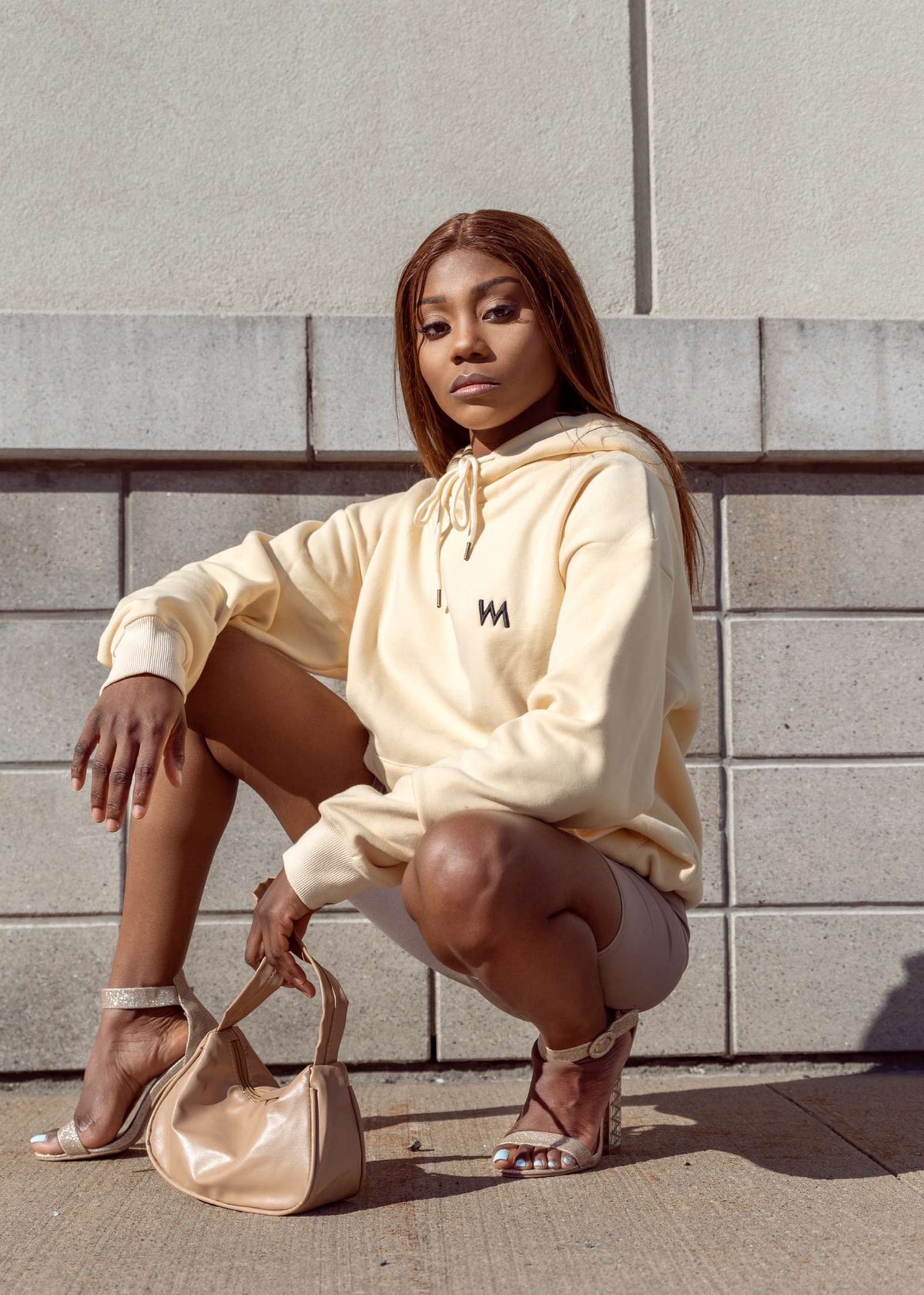 WM SIGNATURE OVERSIZED HOODIE - BEIGE