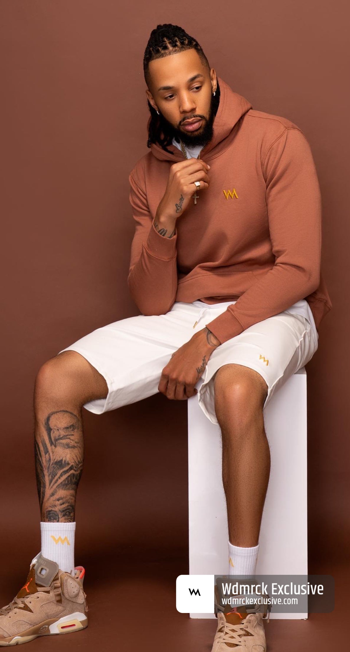 WM SIGNATURE HOODIE - BROWN