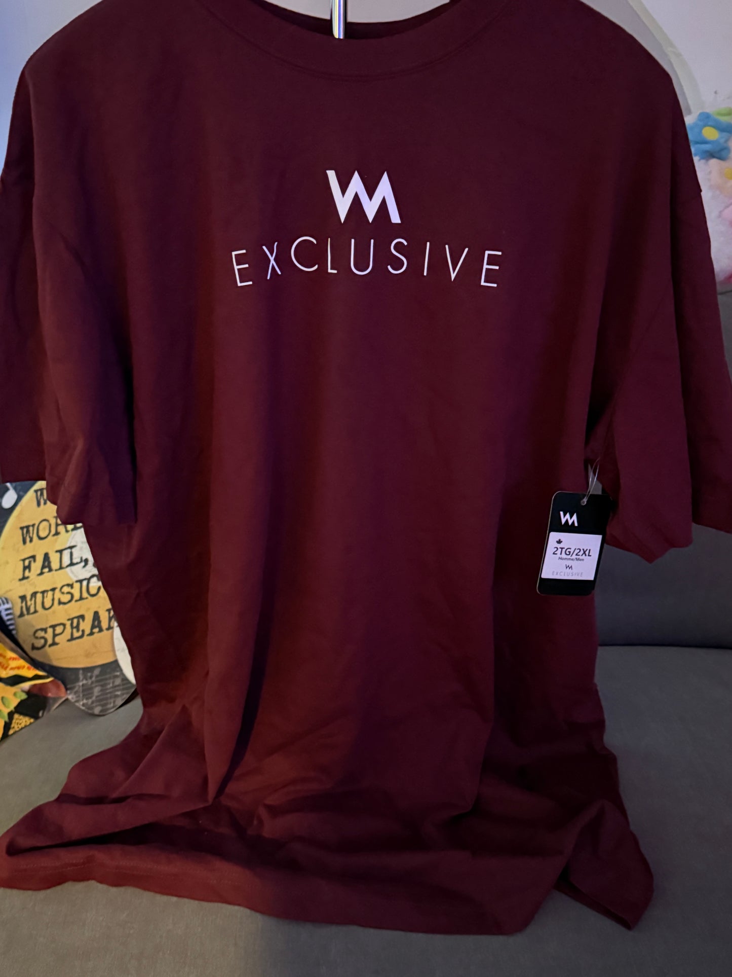 WM EXCLUSIVE T-SHIRT - BURGUNDY