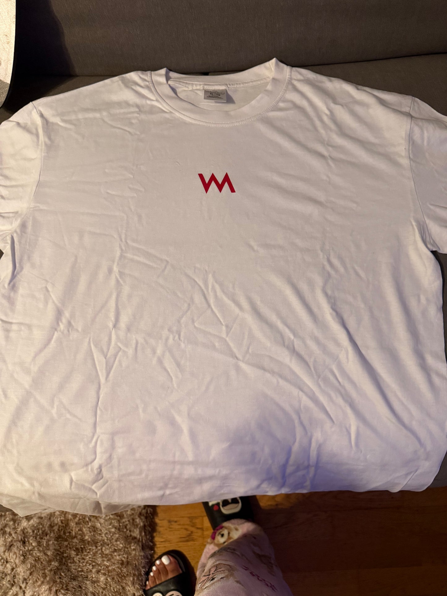 WHITE T-SHIRT W/ RED LOGO